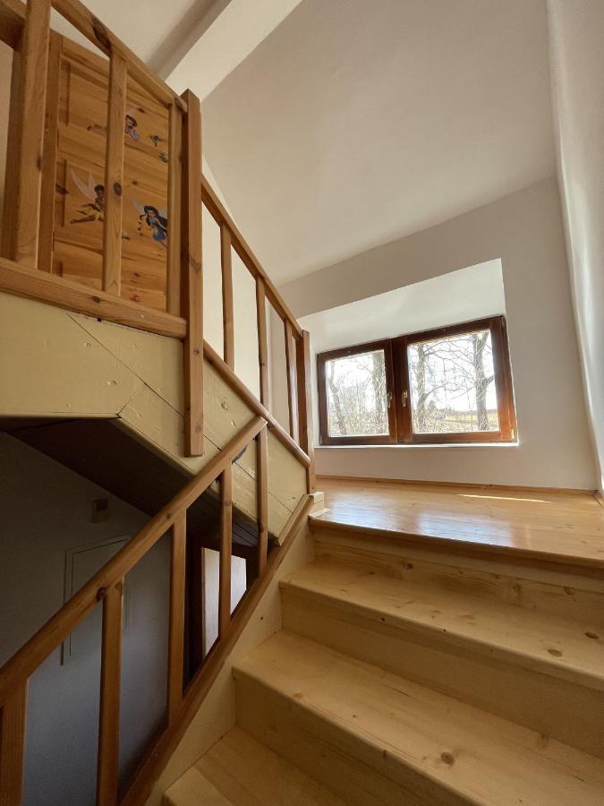 Chalupa U Prochazku Mezimesti Exterior foto